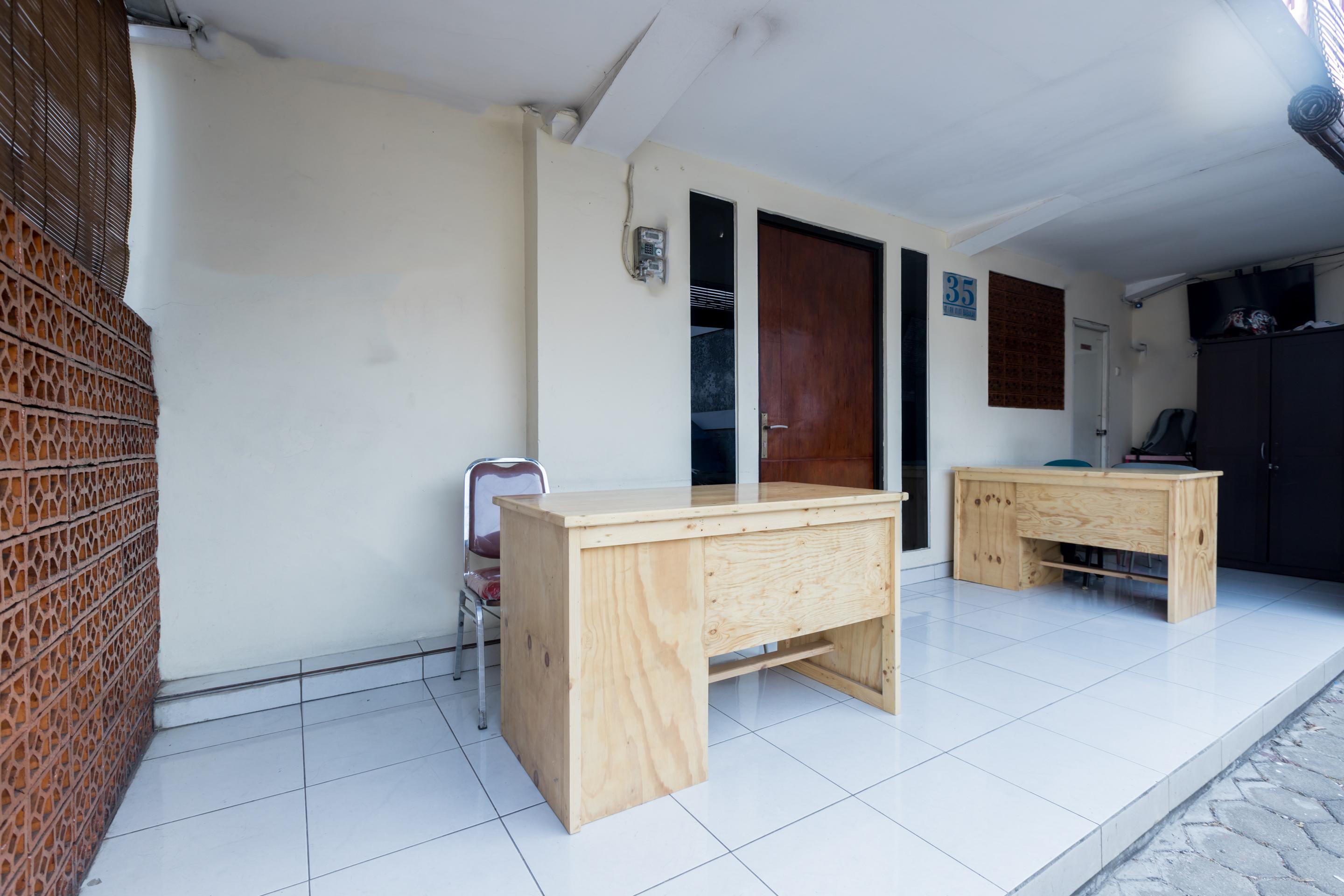 Super Oyo 1516 Cemara Gading Syariah Hotel Bogor Luaran gambar