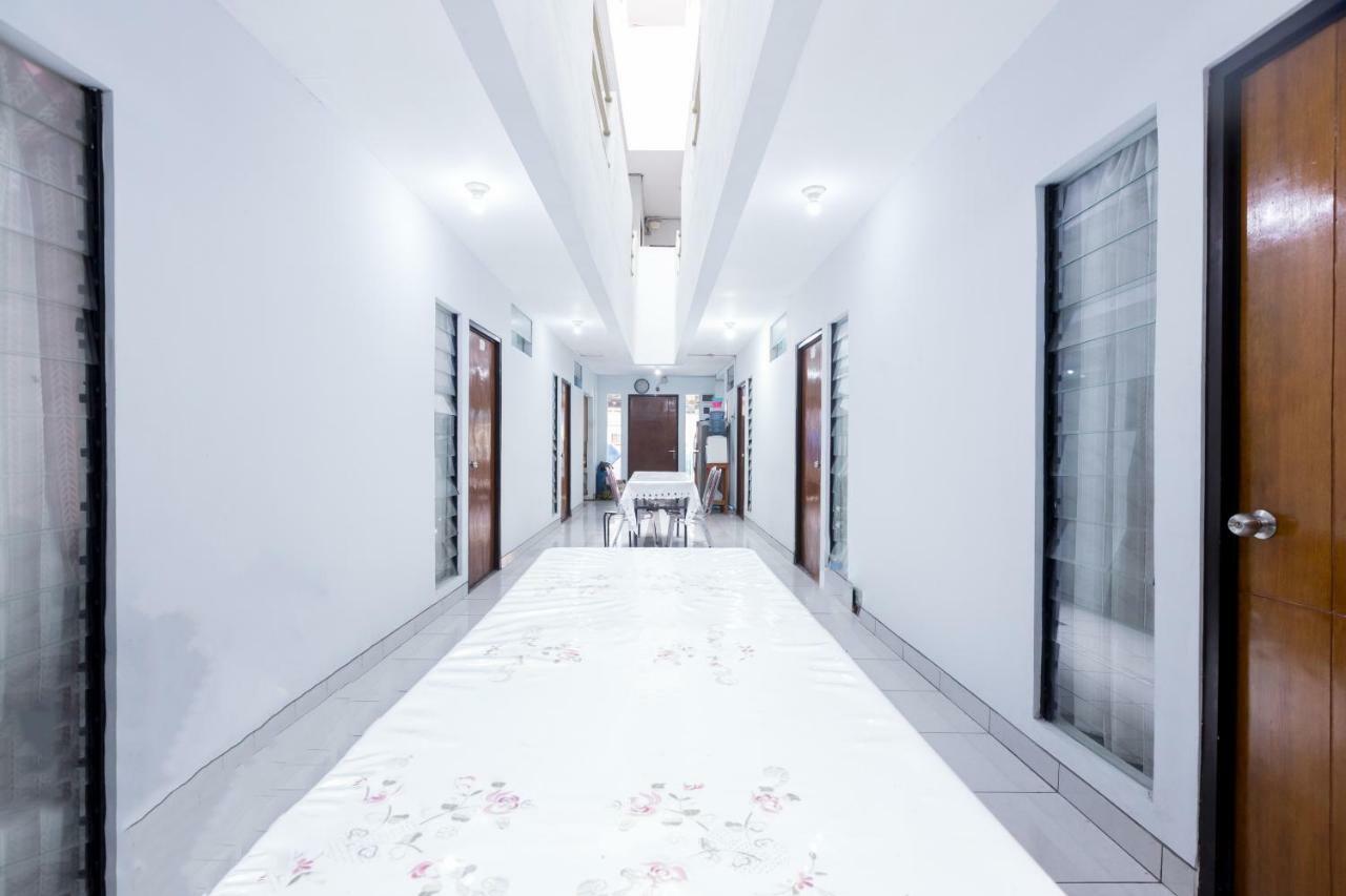 Super Oyo 1516 Cemara Gading Syariah Hotel Bogor Luaran gambar